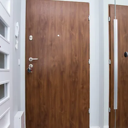 Dwupokojowy Apartament Z Sypialnia I Tarasem Wroclaw