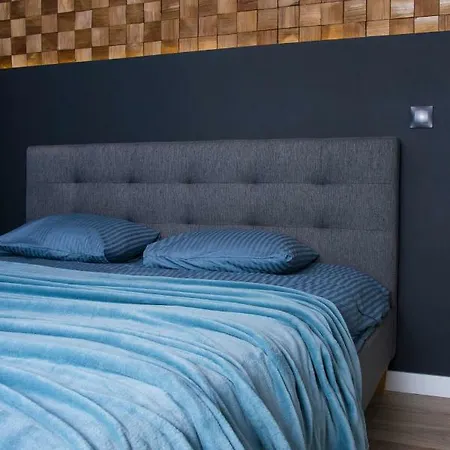 Dwupokojowy Apartament Z Sypialnia I Tarasem Daire Wroclaw
