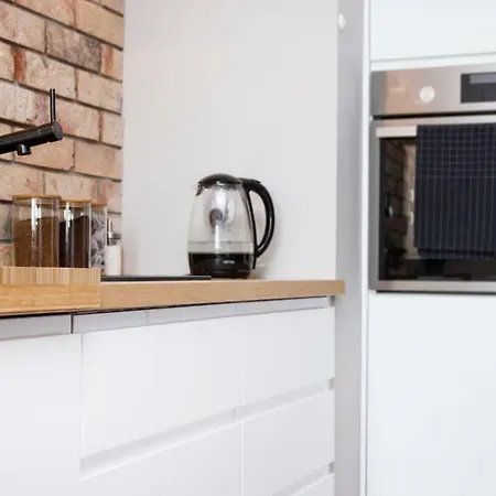 Dwupokojowy Apartament Z Sypialnia I Tarasem Wroclaw