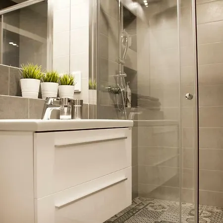 Daire Dwupokojowy Apartament Z Sypialnia I Tarasem *