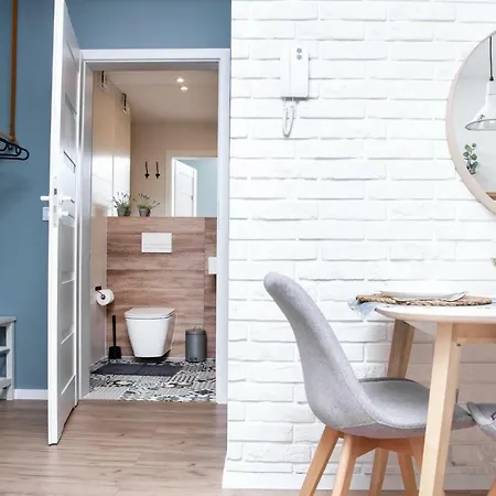 Dwupokojowy Apartament Z Sypialnia I Tarasem Wroclaw