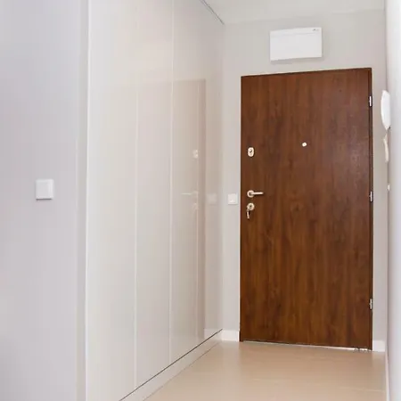 Dwupokojowy Apartament Z Sypialnia I Tarasem Daire